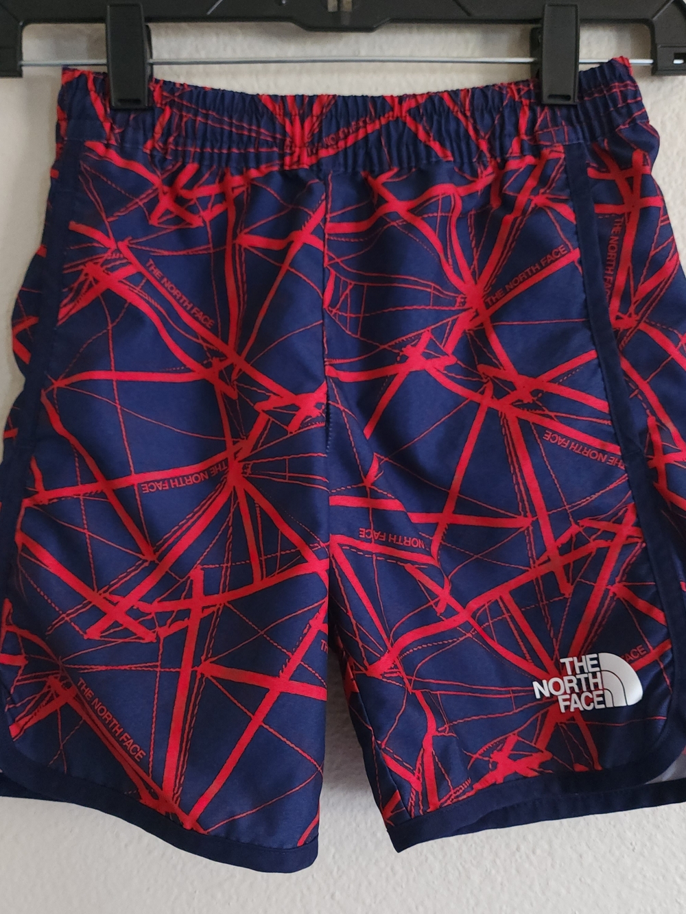 The North Face Boys S 7/8 Amphibious Class V Water Shorts Navy Red Geometric